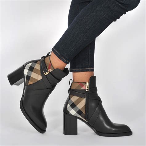 burberry women shoes on sale.